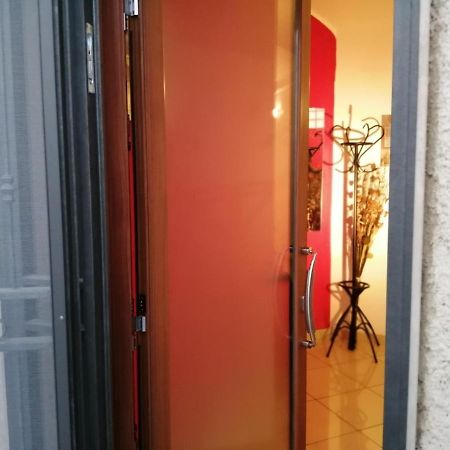 Dependance Red House - Affitti Brevi Italia Lägenhet Manfredonia Exteriör bild